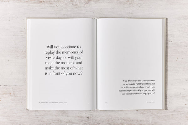 Thought Catalog - 101 Quotes That Will Change The Way You Think - table book