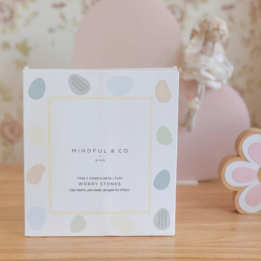 Mindful and Co Kids USA - Worry Stones – Calming Sensory Fidget for Kids (Set of 6)