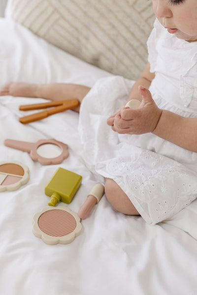 Marlowe & Co - Silicone Hair and Makeup Play Set