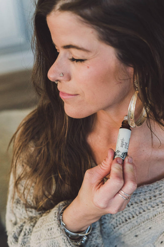 Broken Top Brands - Apricot Bloom - Roll-on Perfume- Oil Based