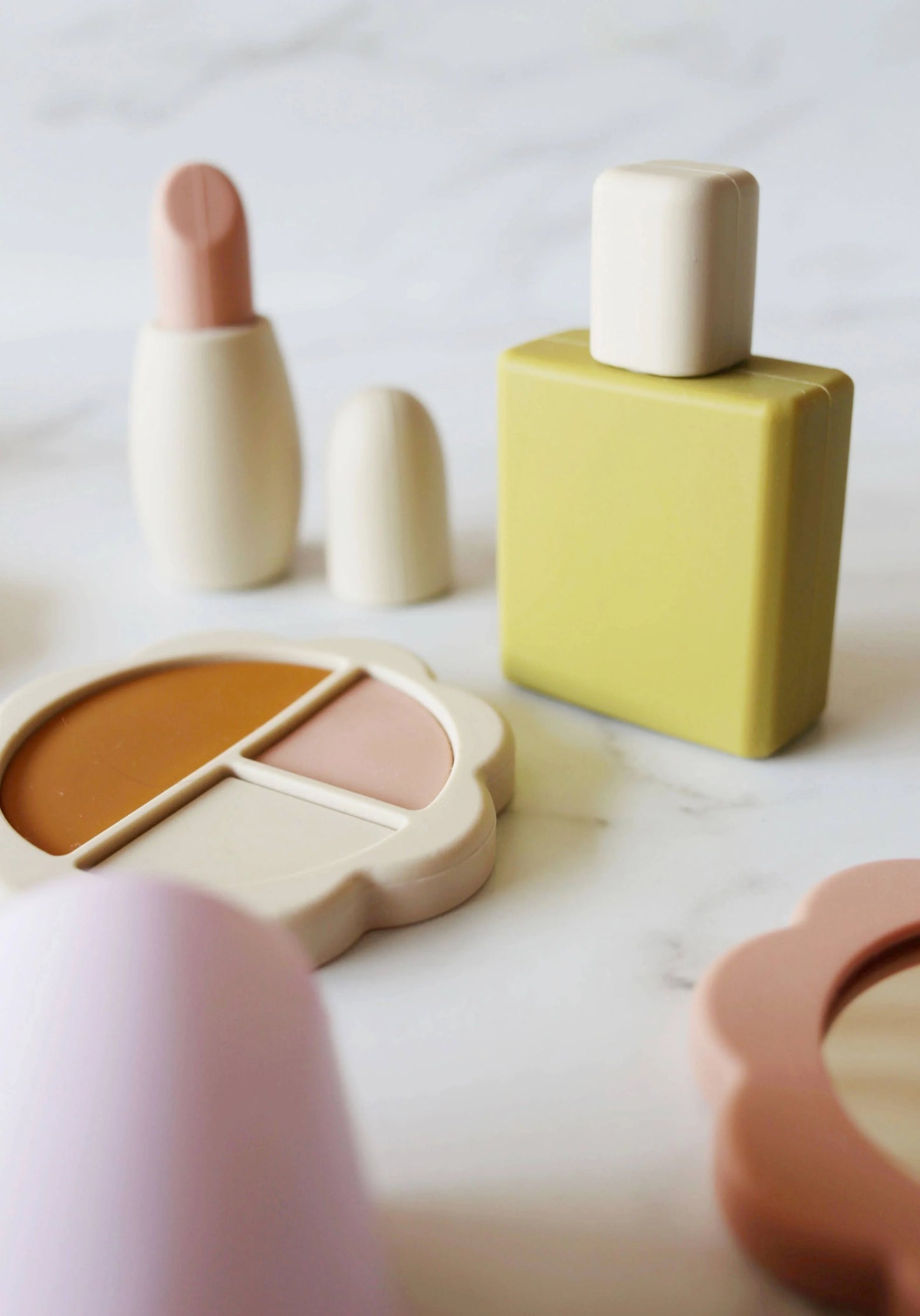 Marlowe & Co - Silicone Hair and Makeup Play Set