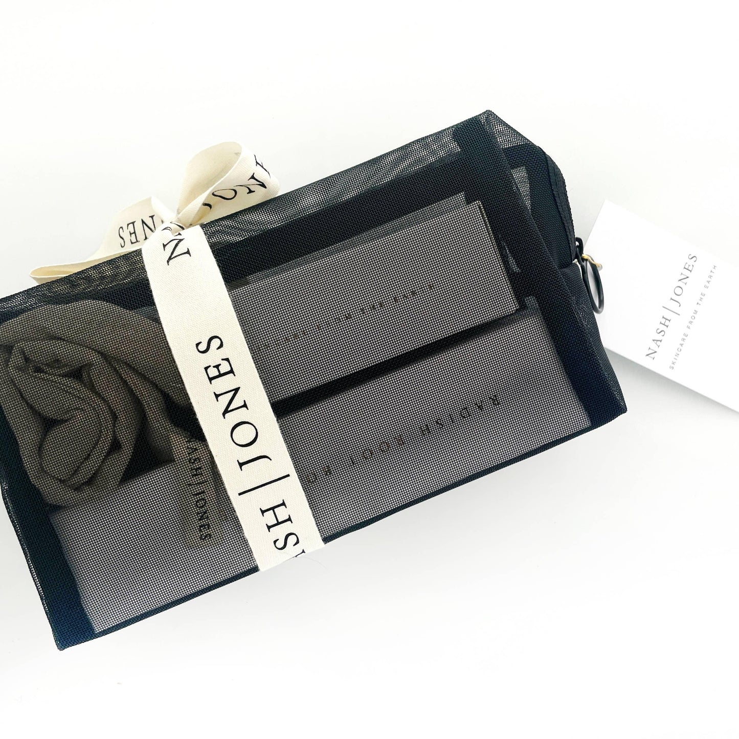 Nash and Jones - Glow Skin Gift Set: Exfoliate and hydrate gift set