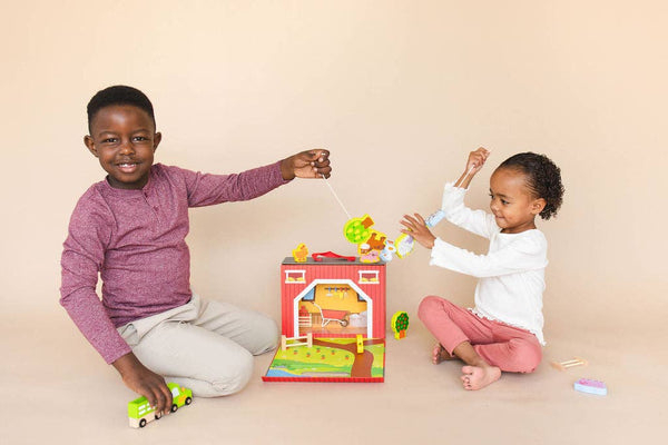 Spirit 'N Sprout - Farm Play Set Lacing Toy